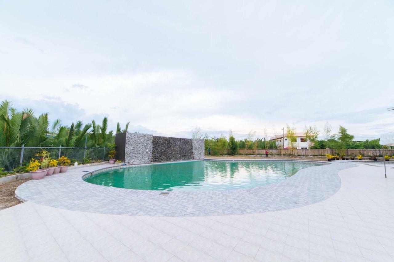 Reddoorz Premium Near Health Centrum Banica Roxas City Ngoại thất bức ảnh