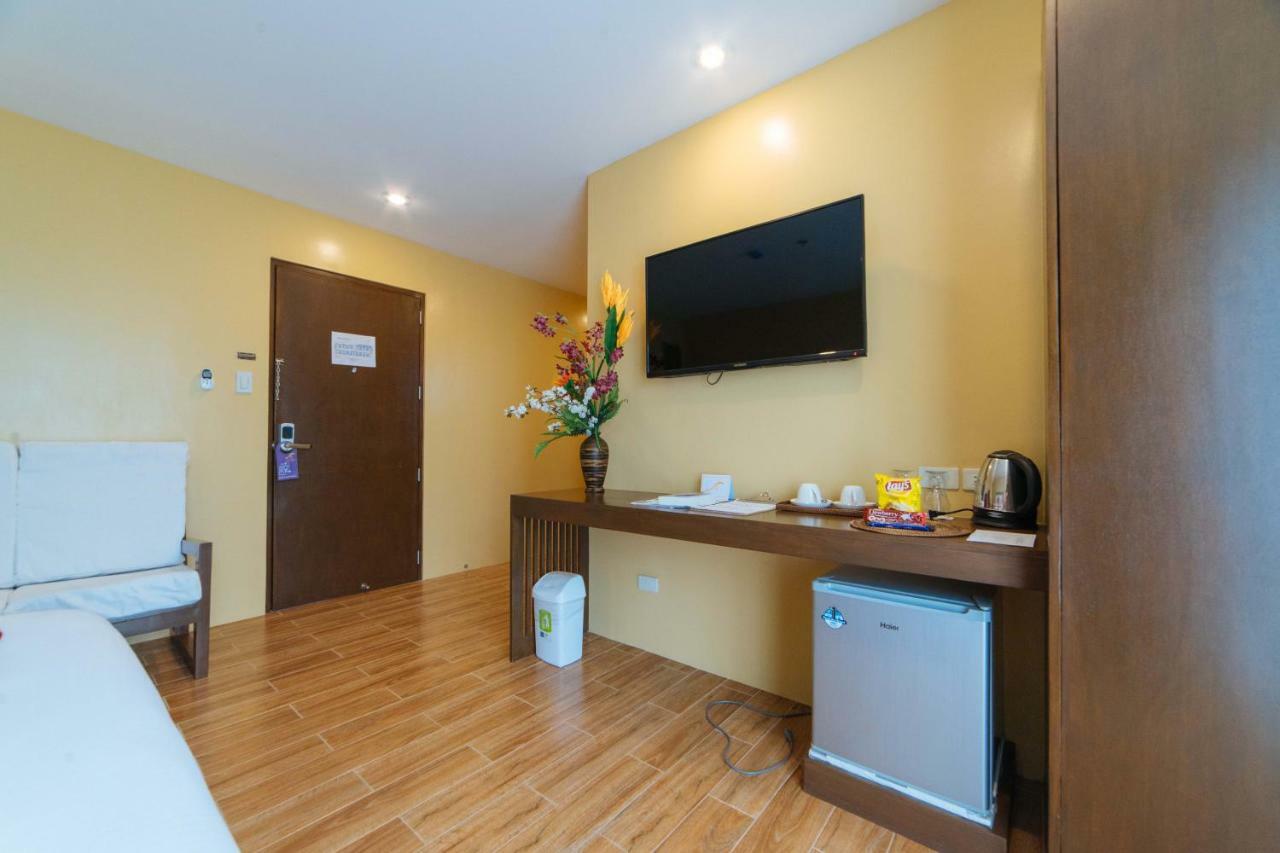 Reddoorz Premium Near Health Centrum Banica Roxas City Ngoại thất bức ảnh